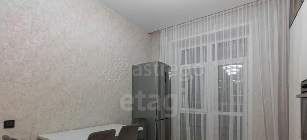 2-комн. квартира, 70 м2, 8/16 эт. Красноярск - изображение 2