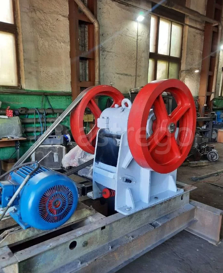 Дробилка щековая промышленная СМД 182 Екатеринбург - изображение 1