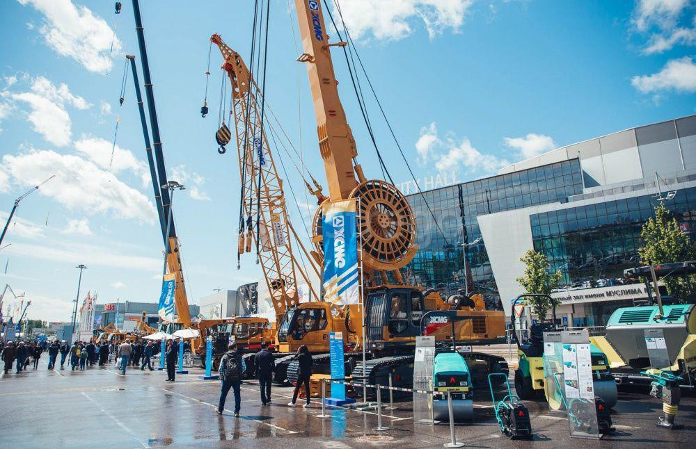 Кран гусеничный МКГ-25 после ревизионного ремонта Яблоновский - изображение 1