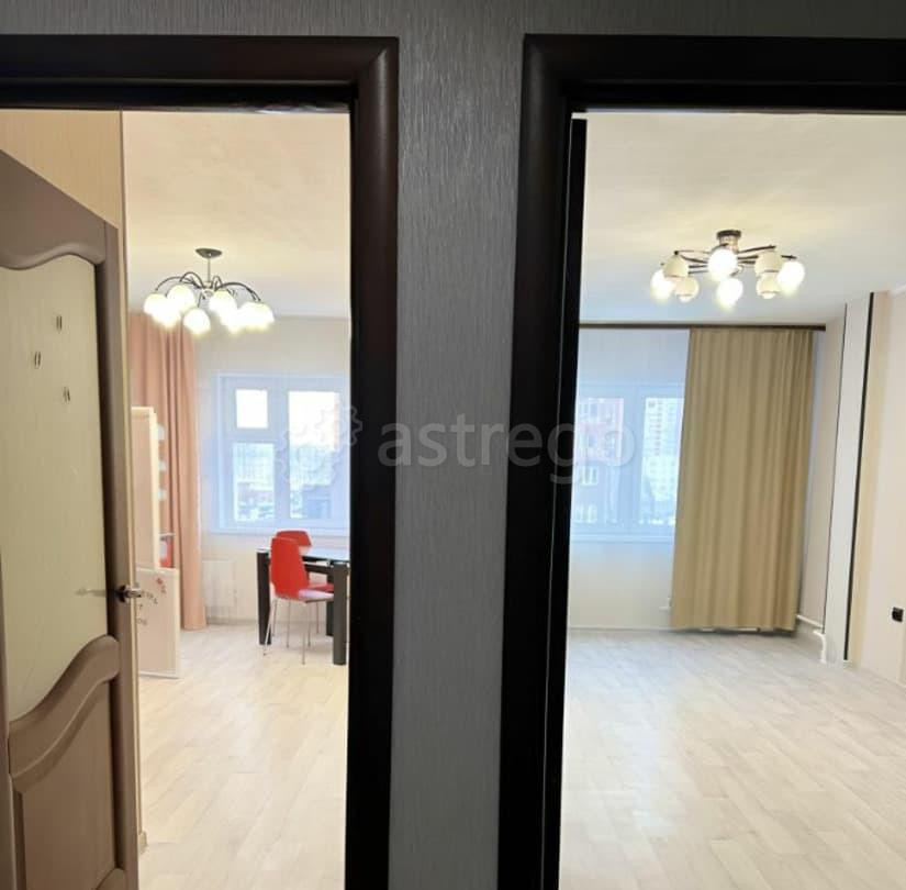 1-комн. квартира, 42 м2, 2/19 эт. Красноярск - изображение 1
