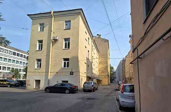 4-комн. квартира, 100.2 м2, 2/5 эт. Санкт-Петербург