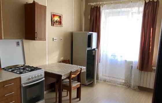 2-комн. квартира, 45 м2, 2/12 эт. Москва