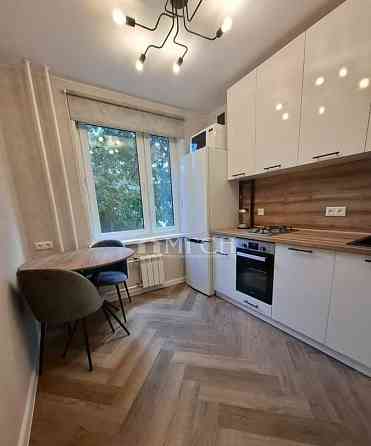 1-комн. квартира, 32.8 м2, 2/9 эт. Москва