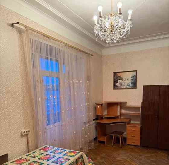 Комната, 17.6 м2, 2/6 эт. Москва