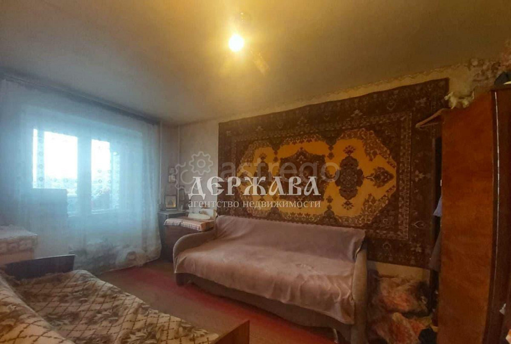 Комната, 25 м2, 5/9 эт. Старый Оскол - изображение 1