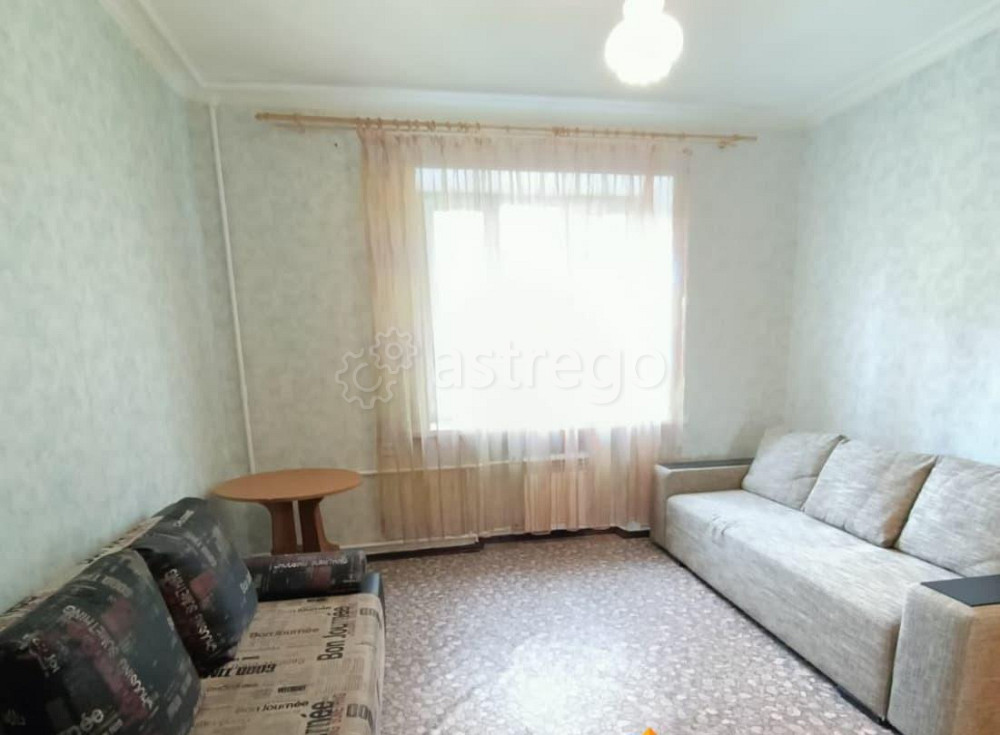 Комната, 18 м2, 2/5 эт. Москва - изображение 1