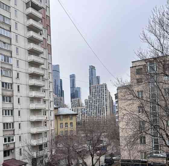 Комната, 46.9 м2, 4/5 эт. Москва
