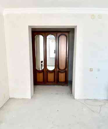 2-комн. квартира, 57 м2, 5/6 эт. Разумное