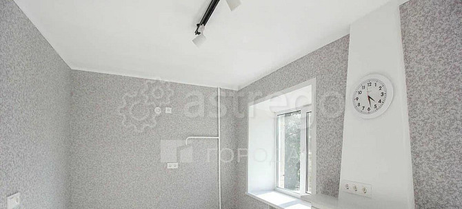 2-комн. квартира, 30.3 м2, 2/4 эт. Новоалтайск - изображение 3