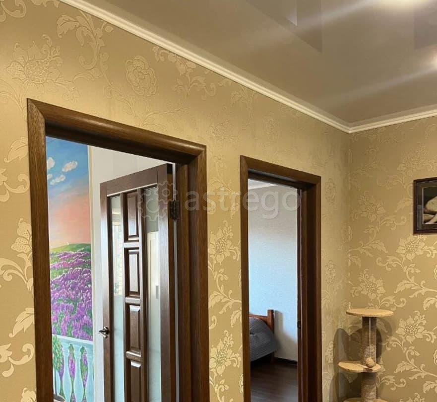 2-комн. квартира, 60 м2, 8/10 эт. Красноярск - изображение 1