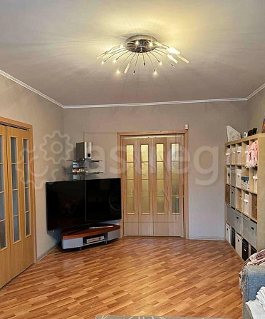 3-комн. квартира, 93 м2, 2/7 эт. Белгород - изображение 1