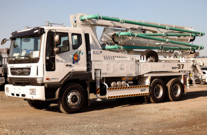 Автобетононасос 37 м KCP 37ZX на шасси Daewoo Novus Краснодар - изображение 1