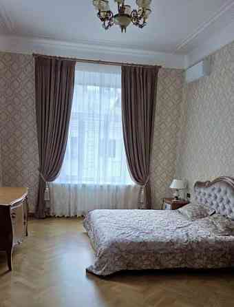 4-комн. квартира, 140 м2, 3/4 эт. Москва
