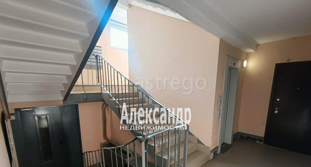 5-комн. квартира, 101.4 м2, 1/9 эт. Санкт-Петербург - изображение 2