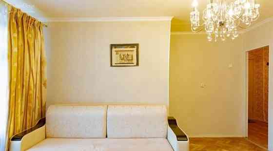 2-комн. квартира, 50 м2, 2/5 эт. Москва