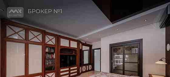 3-комн. квартира, 100 м2, 10/10 эт. Санкт-Петербург
