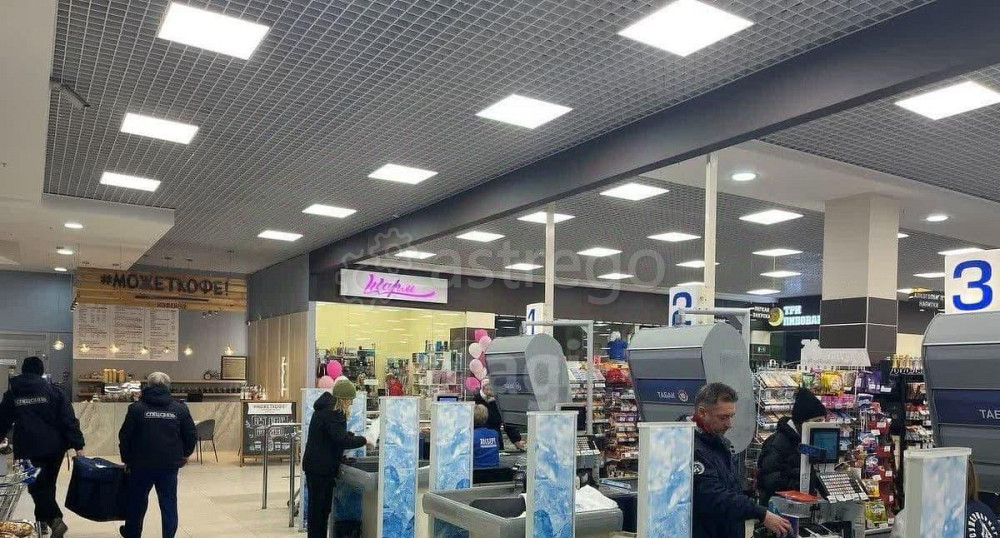 Торговое помещение, 17 м2 Старый Оскол - изображение 1