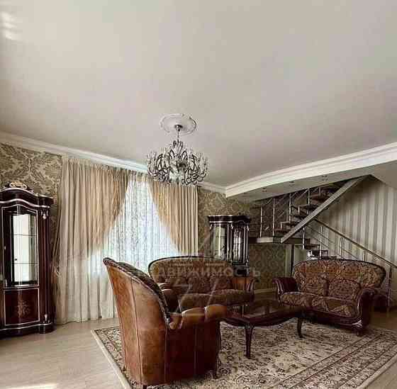 4-комн. квартира, 163.8 м2, 1/8 эт. Санкт-Петербург