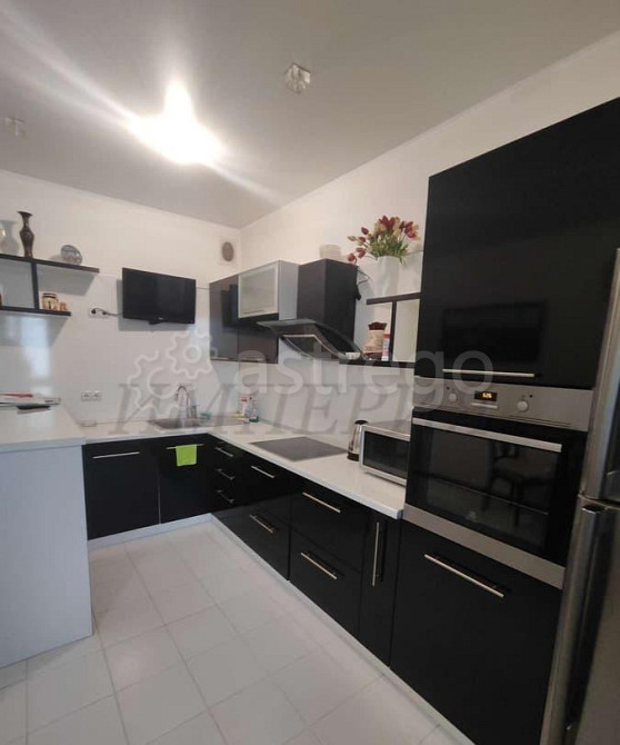 3-комн. квартира, 100 м2, 7/9 эт. Старый Оскол - изображение 1