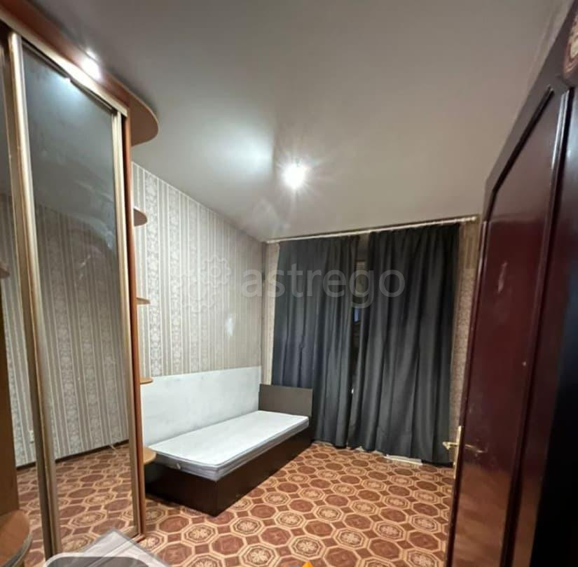 Комната, 38.8 м2, 1/4 эт. Москва - изображение 1