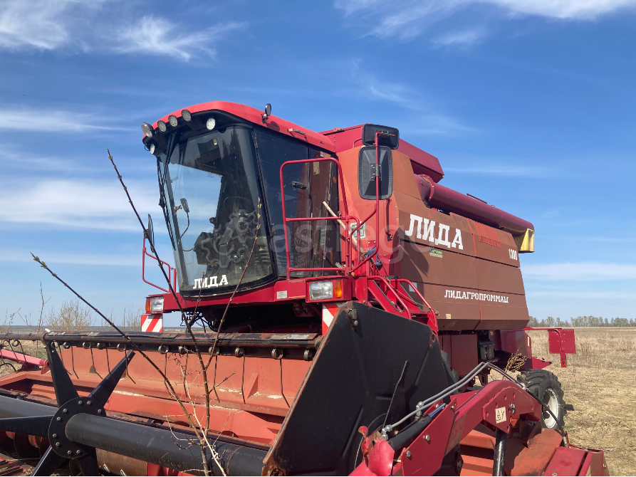 Продается Комбайн зерноуборочный Лида -1300-06 Уфа - изображение 1