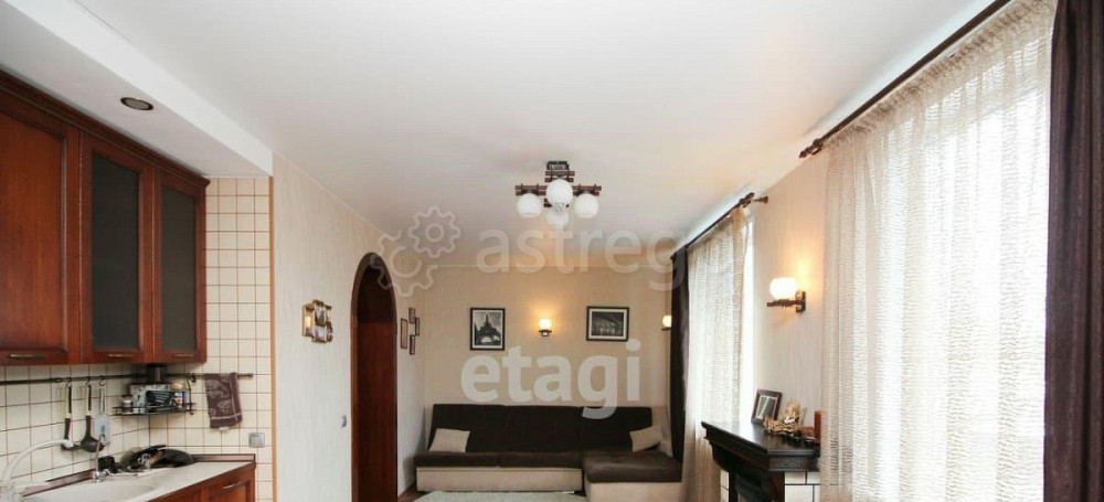 Дом, 450 м2, 9 соток, 3 эт. Красноярск - изображение 2
