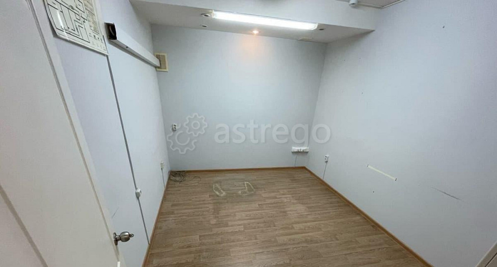 Офис, 347 м2 Старый Оскол - изображение 3