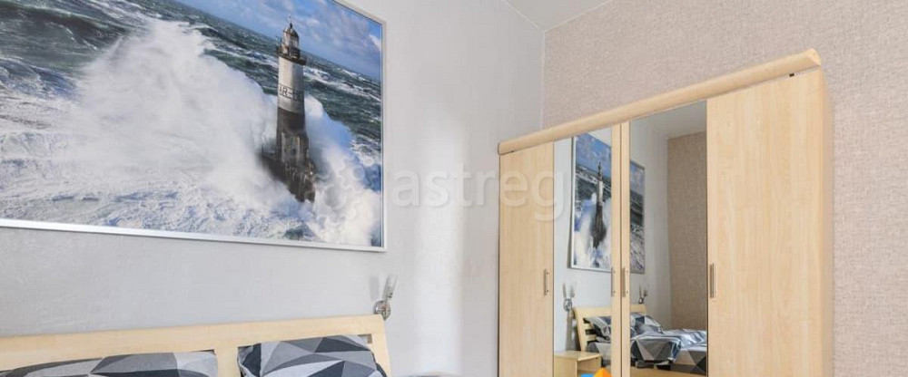 3-комн. квартира, 90 м2, 2/4 эт. Санкт-Петербург - изображение 4