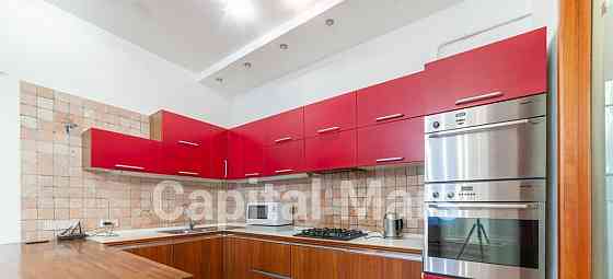 4-комн. квартира, 170 м2, 6/7 эт. Москва
