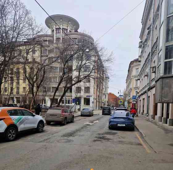 Комната, 59 м2, 5/5 эт. Москва