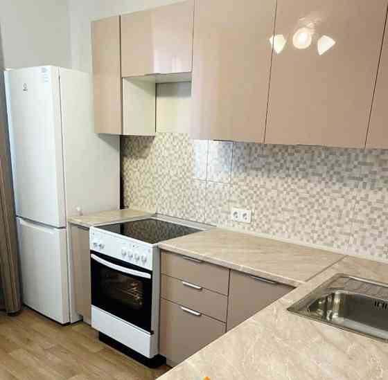2-комн. квартира, 60 м2, 14/16 эт. Москва