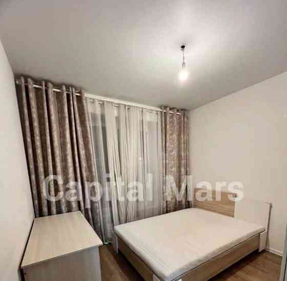 4-комн. квартира, 80 м2, 2/16 эт. Москва