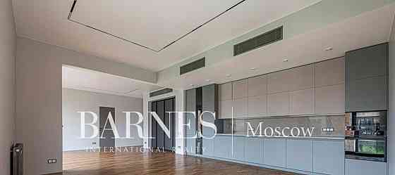 5-комн. апарт-ы, 230 м2, 2/3 эт. Москва