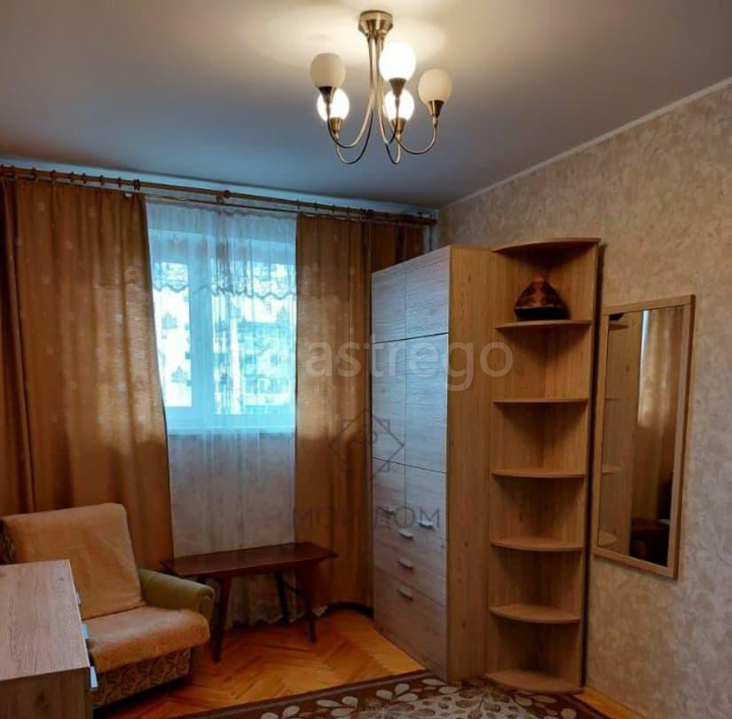 Комната, 13 м2, 10/12 эт. Москва - изображение 1
