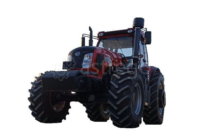 Трактор Dongfeng DF1404 с кабиной Санкт-Петербург - изображение 1