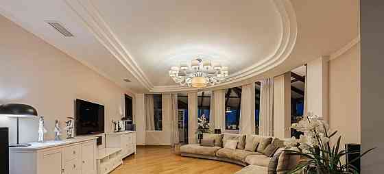 3-комн. квартира, 170 м2, 18/21 эт. Москва