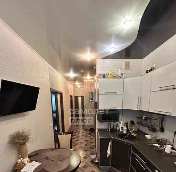 3-комн. квартира, 59.8 м2, 1/5 эт. Коряжма