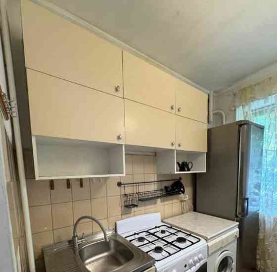 1-комн. квартира, 37 м2, 1/5 эт. Москва