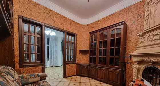 5-комн. квартира, 175 м2, 4/6 эт. Санкт-Петербург