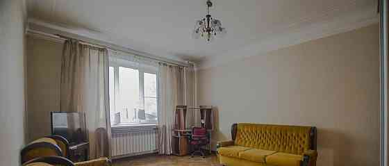 1-комн. квартира, 52 м2, 5/5 эт. Москва
