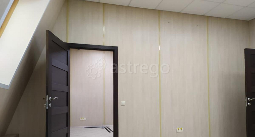 Офис, 33.6 м2 Красноярск - изображение 2