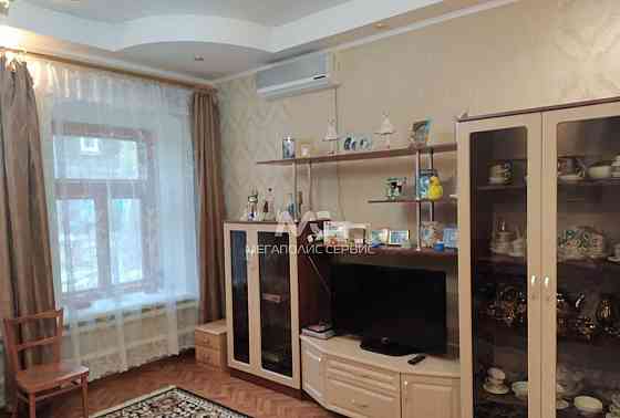 3-комн. квартира, 150 м2, 1/1 эт. Астрахань