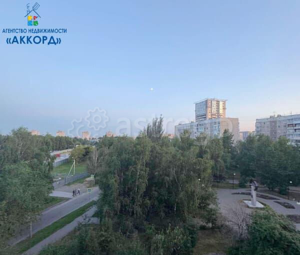 Комната, 10 м2, 5/9 эт. Барнаул - изображение 10