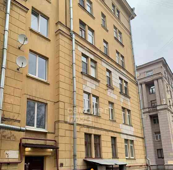 5-комн. квартира, 137 м2, 1/6 эт. Санкт-Петербург