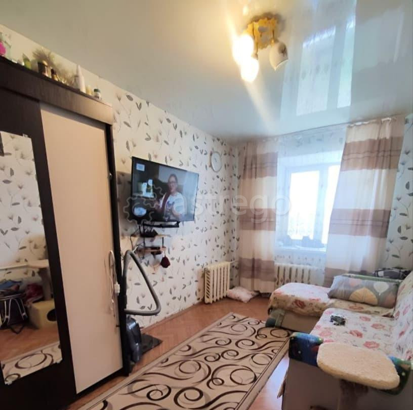 Комната, 11 м2, 5/5 эт. Белогорск - изображение 2