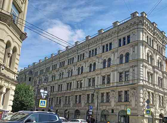 4-комн. квартира, 158 м2, 4/5 эт. Санкт-Петербург