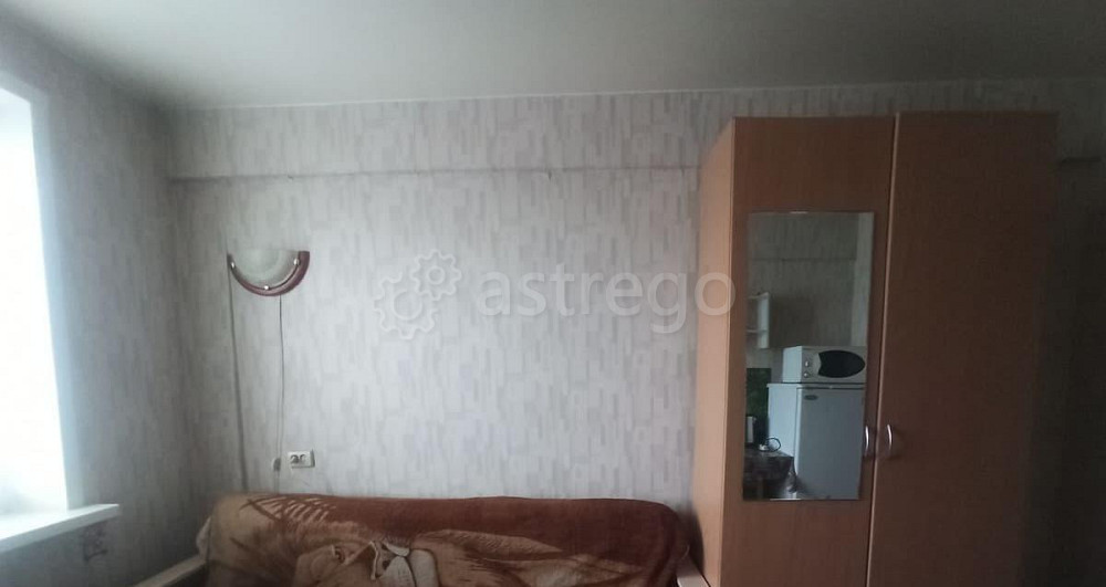Комната, 10 м2, 5/5 эт. Красноярск - изображение 1