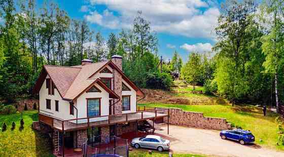 Коттедж, 350 м2 Санкт-Петербург