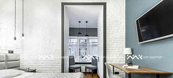 6-комн. квартира, 180 м2, 2/5 эт. Санкт-Петербург