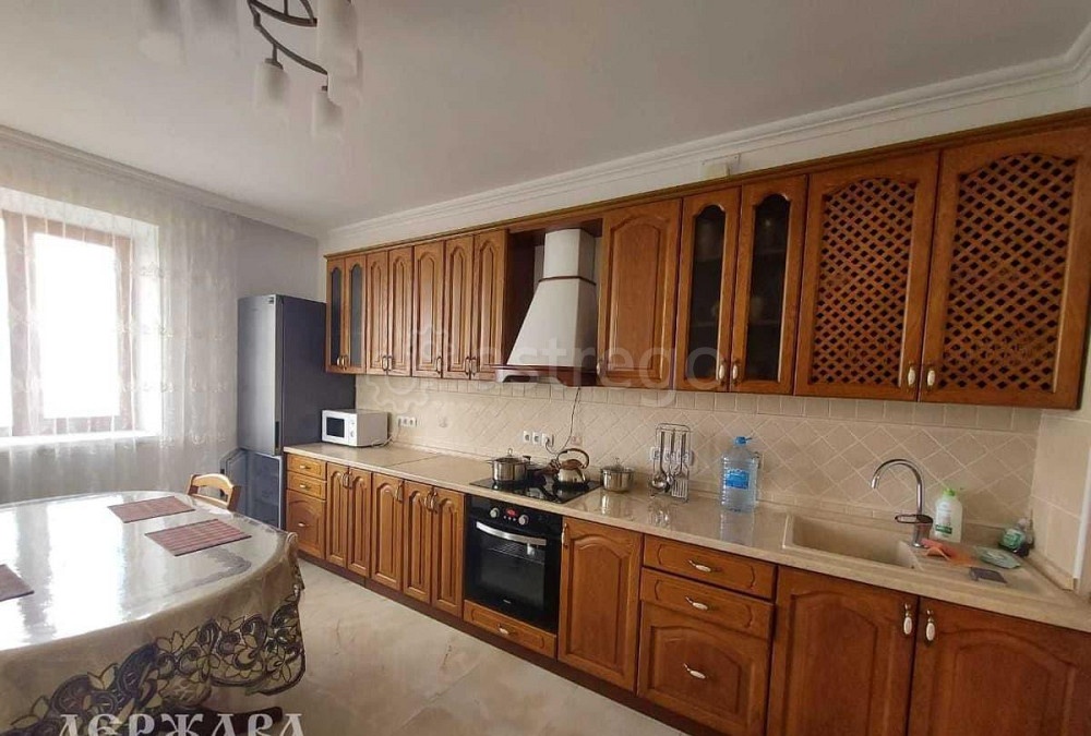 2-комн. квартира, 70 м2, 7/9 эт. Старый Оскол - изображение 1